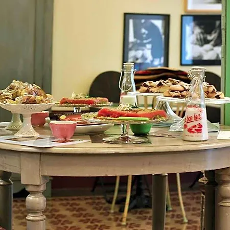 Kemmare Bed and breakfast 4*